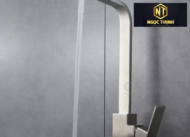 VÒI RỬA BÁT GF-304S tại Phú Thạnh